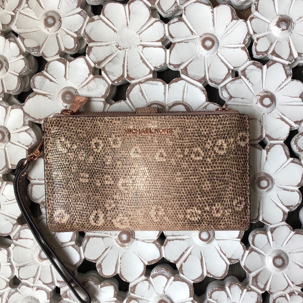 MICHAEL KORS wallet